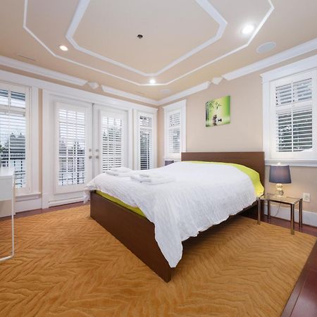 Oakridge Luxury Homestay Vancouver Dış mekan fotoğraf