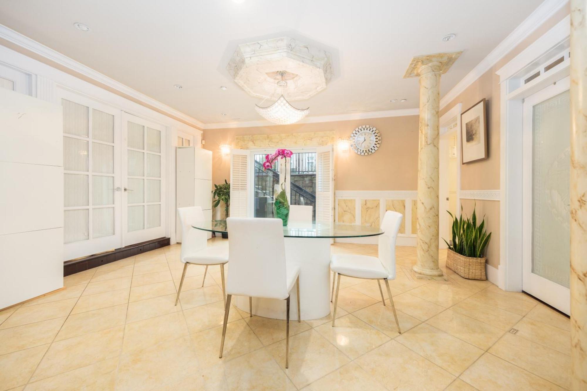 Oakridge Luxury Homestay Vancouver Dış mekan fotoğraf