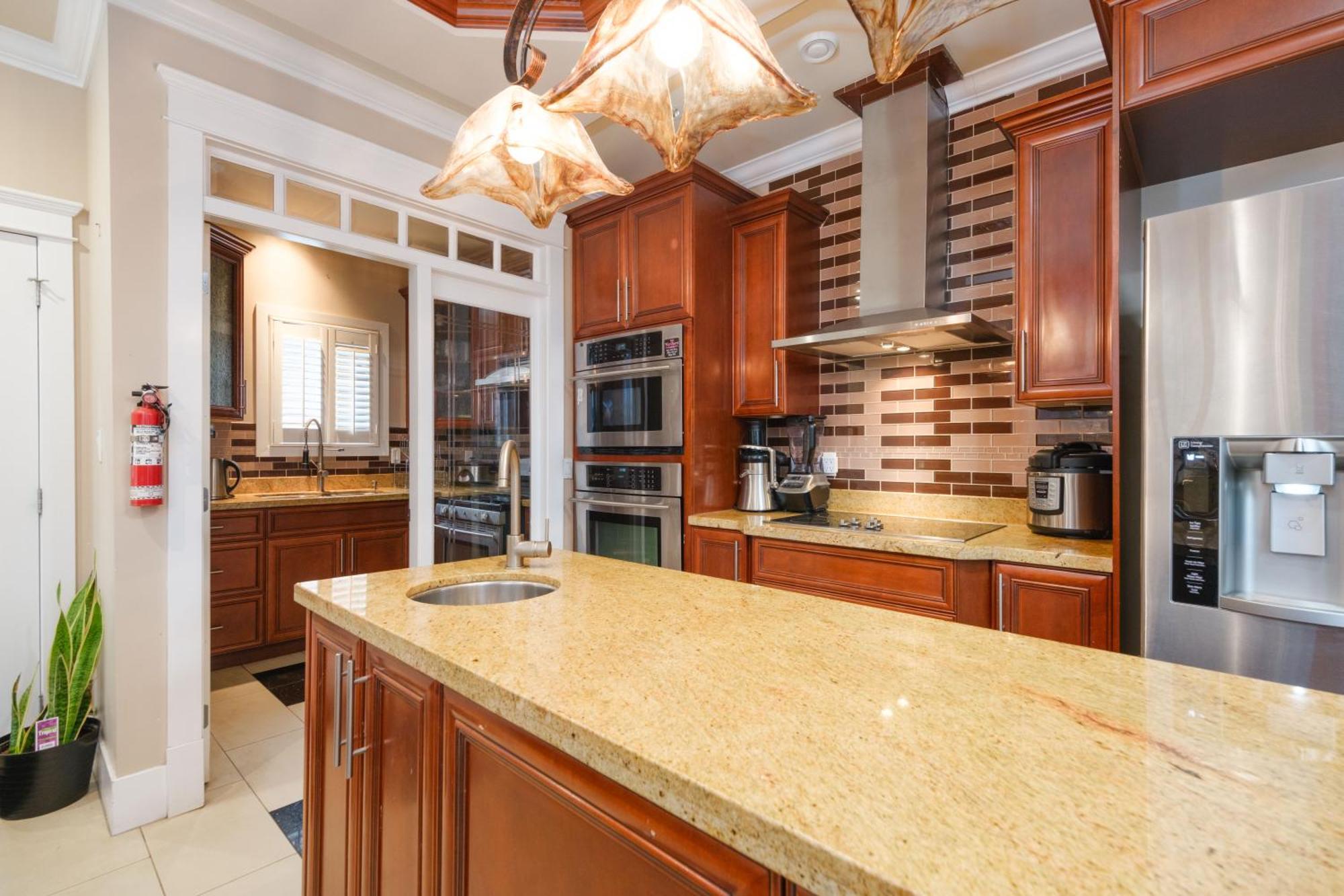 Oakridge Luxury Homestay Vancouver Dış mekan fotoğraf